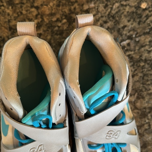 Nike Air Force max CB2 Hyperfuse Barkley 34 Athletic Sneakers EUC 10.5 - Picture 8 of 13